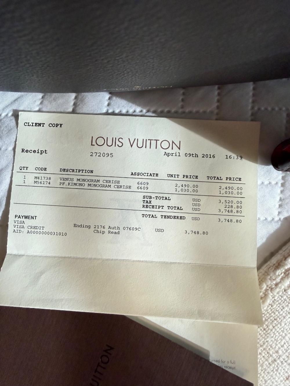 Louis Vuitton Kimono purse and wallet - Picture 2 of 10